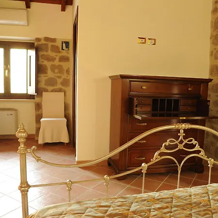 Farmház Grotta Biscia *