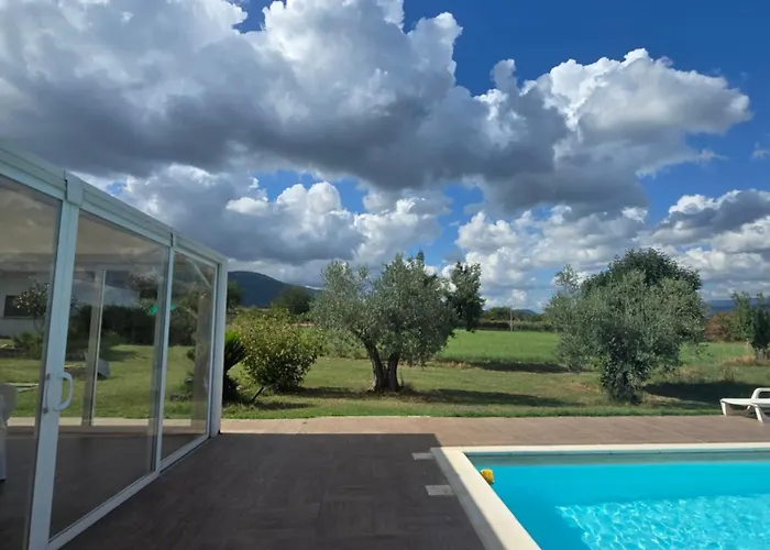 Alloggio per agriturismo Grotta Biscia *